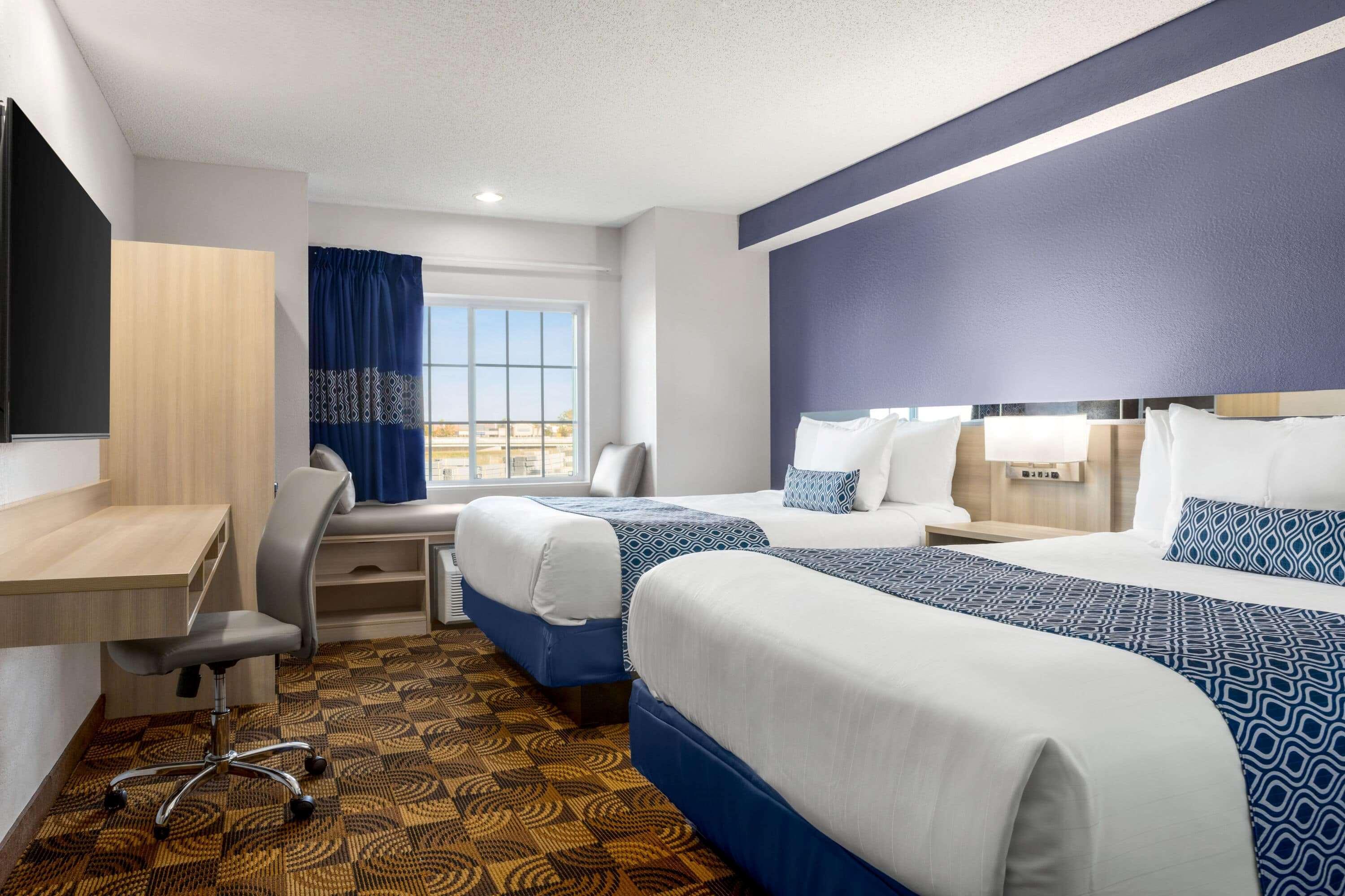 Microtel Inn & Suites Линкълн Екстериор снимка